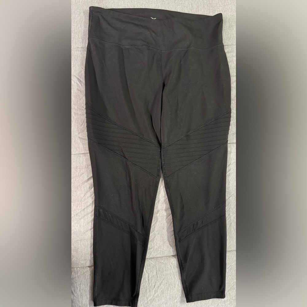 Old Navy Active Black Leggings